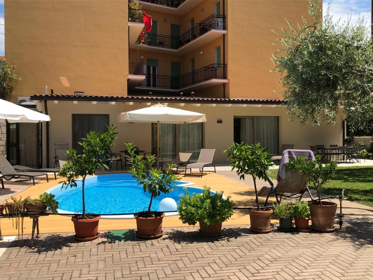 B&B Villa Dall'Agnola Garda (Verona) Exterior foto